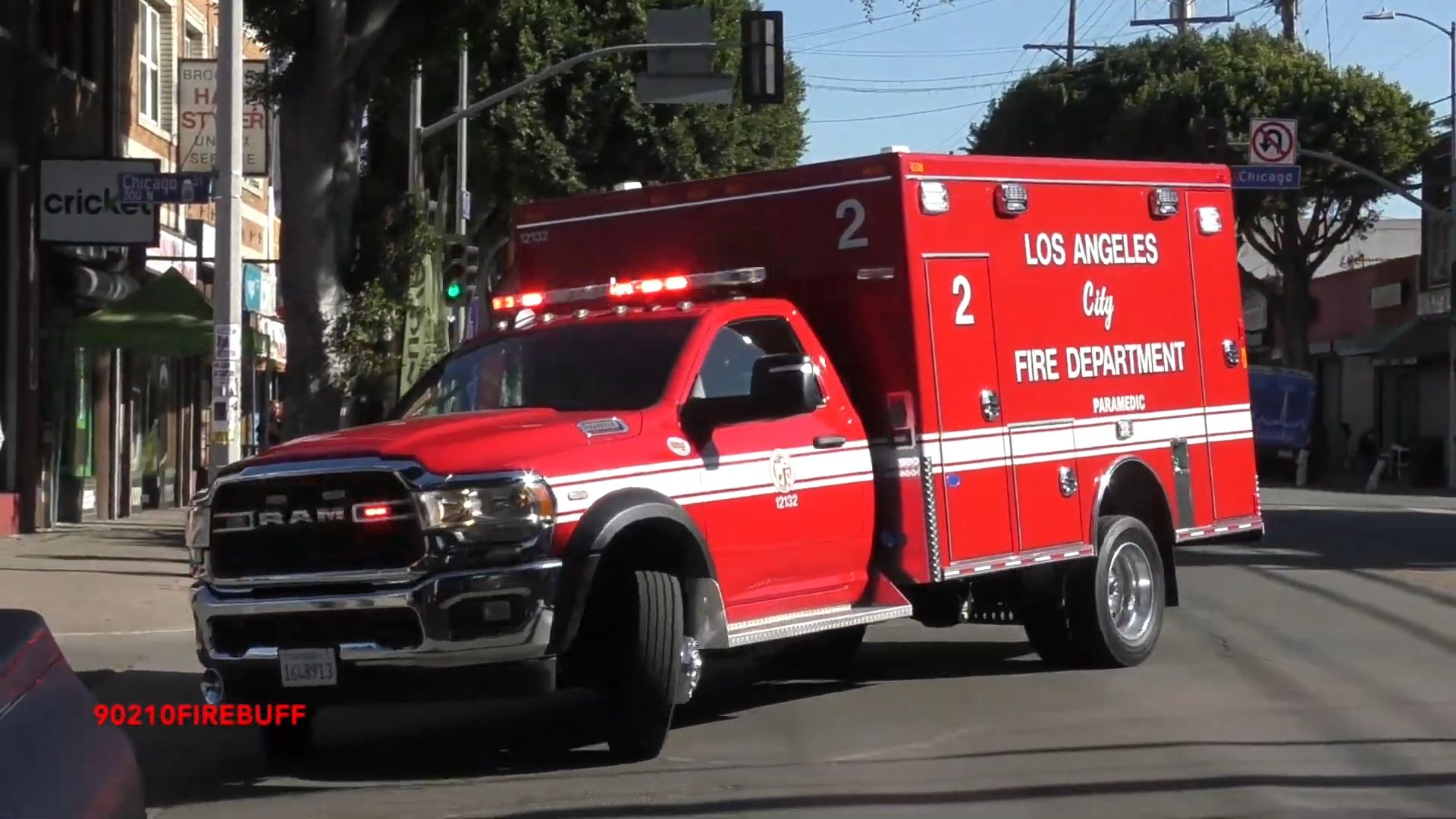 *howler* lafd new rescue 2 transporting