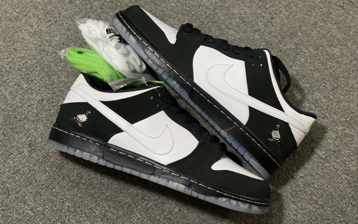 【發貨實拍】黑鴿子聯名 staple x nike dunk sb low pro og qs 熊貓