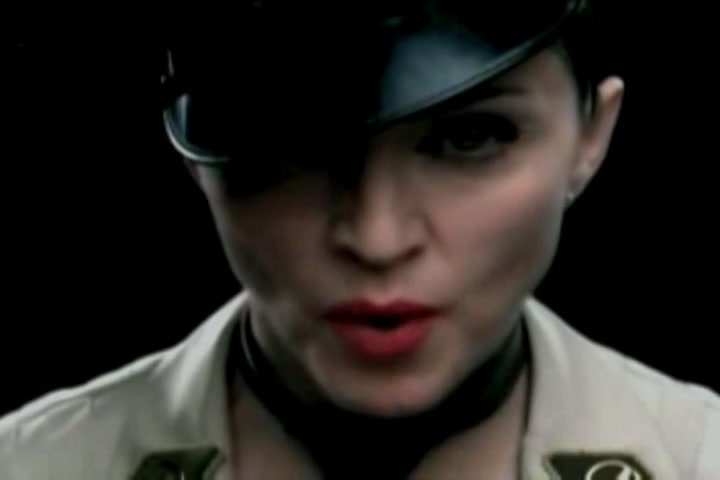 麦当娜 Madonna..[American.Life].MV.(Uncensured)哔哩哔哩bilibili