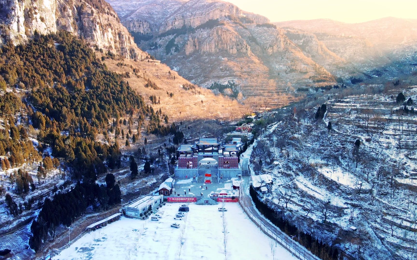 银装素裹,登高祈福,这里是济南青铜山大峡谷风景区哔哩哔哩bilibili