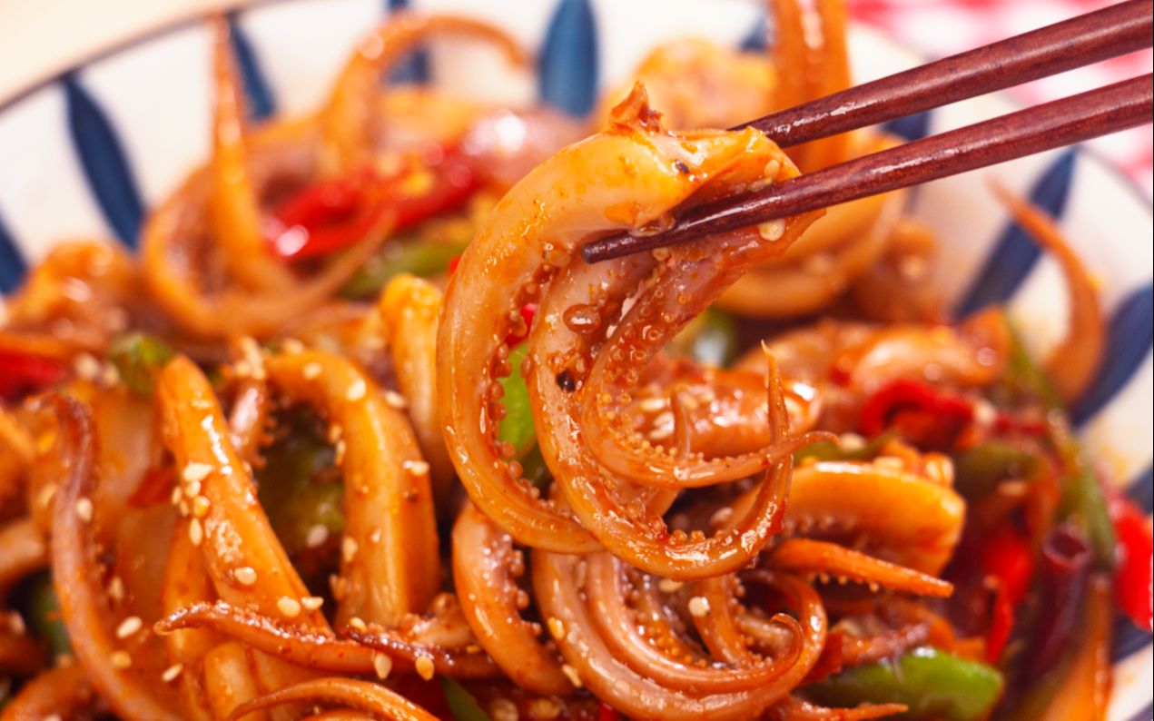 活动  无法抗拒的诱惑!超简易辣炒鱿鱼,吃一口就爱上