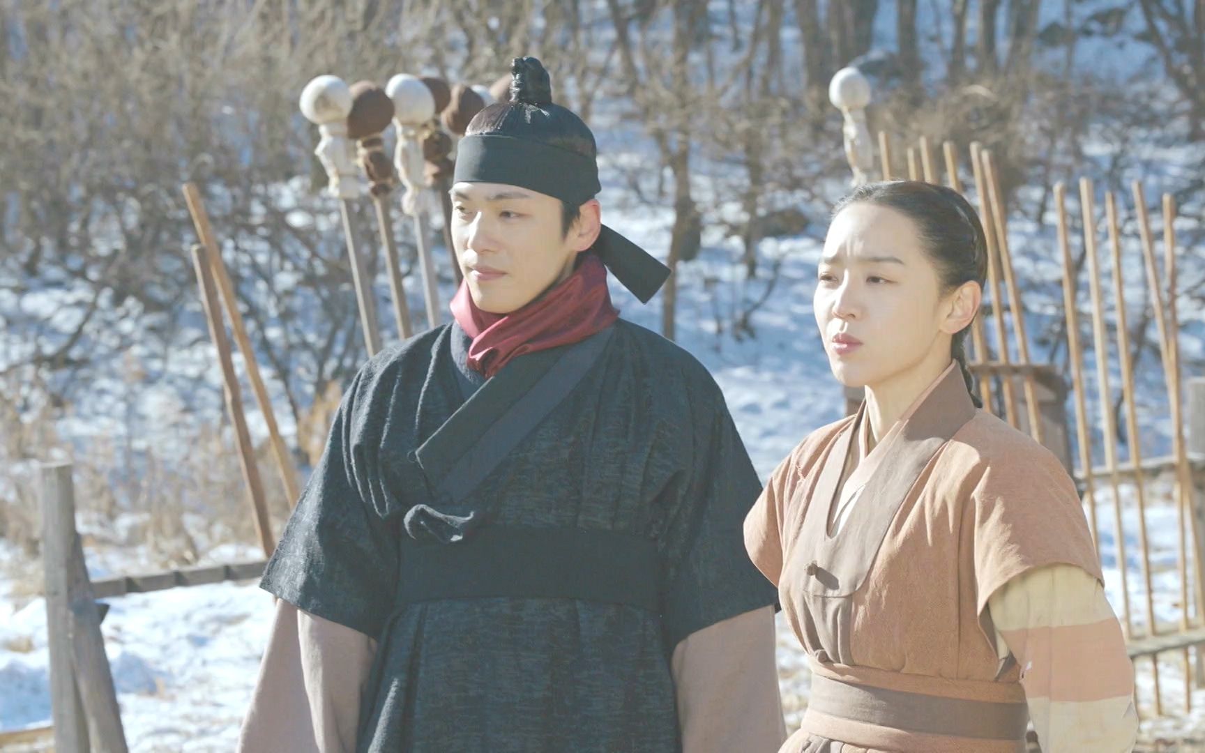 金丙寅战死 李昪和张峰焕秘密回宫 韩剧《哲仁王后》第19集 申惠善
