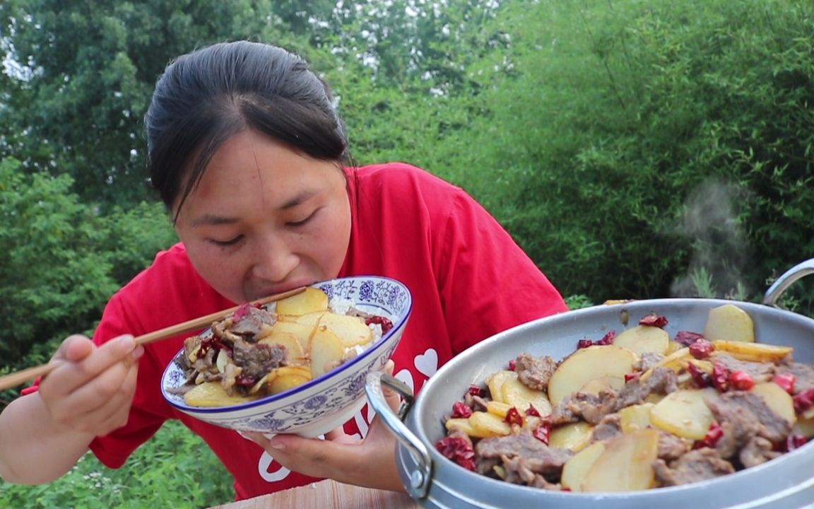 牛肉这样吃才叫过瘾,越嚼越香,超下饭,胖妹大口大口吃,看饿了_哔哩