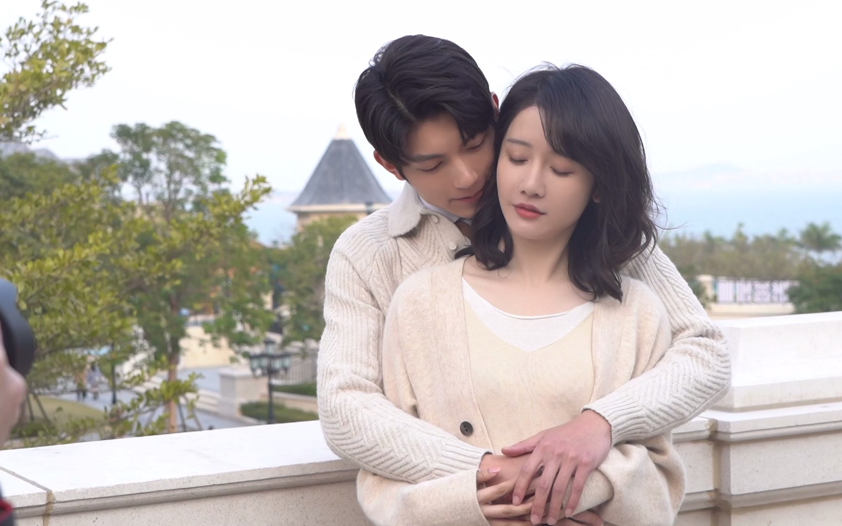 对我而言危险的他荷尔蒙夫妇海报花絮