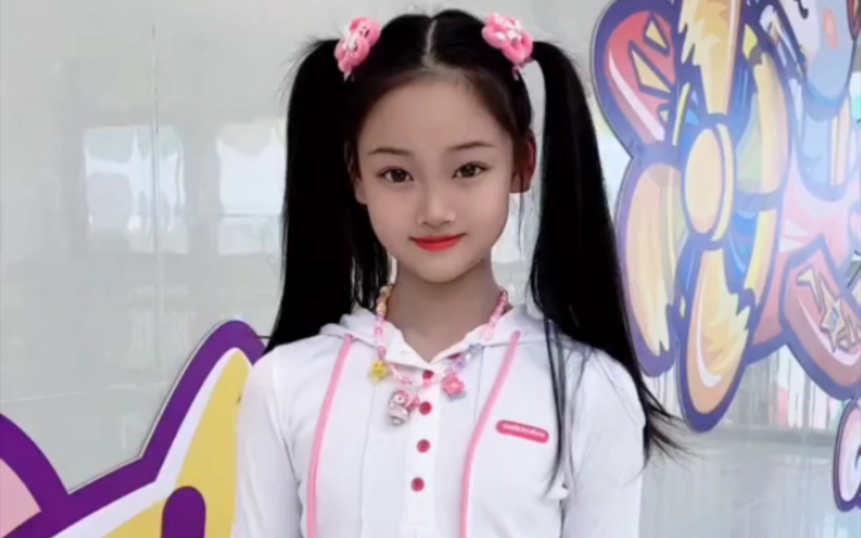 紫萱(小水灵):元气少女