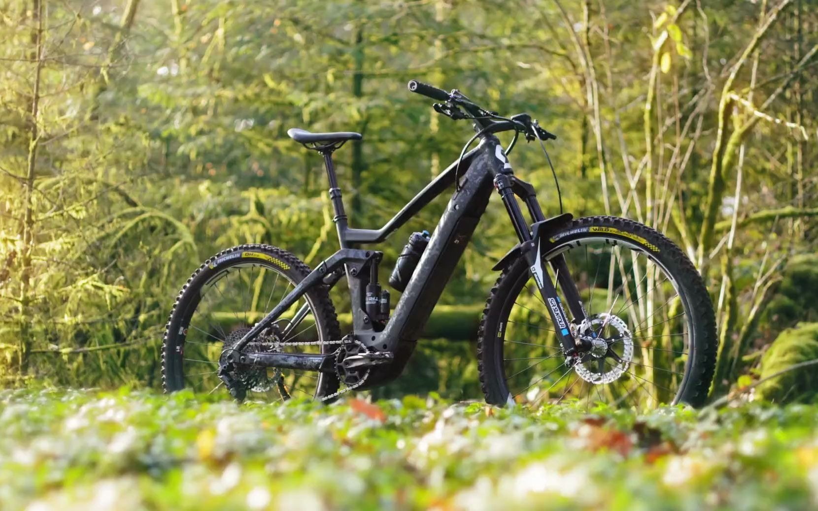 【pinkbike搬运】remy absalon hauling on his emtb in les vosges