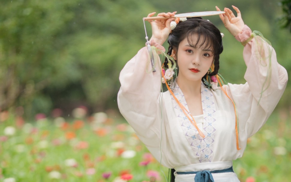 四月,汉服小姐姐,精选第七十二期_哔哩哔哩_bilibili