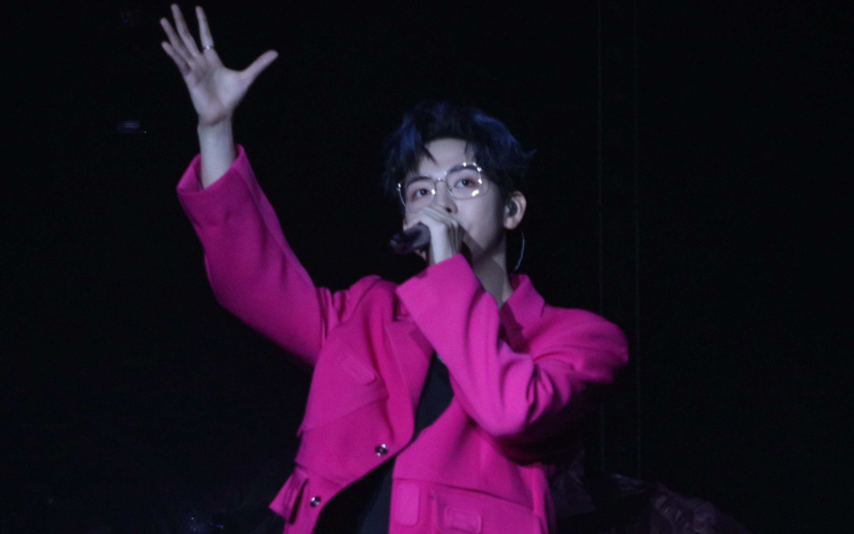 胡夏广州演唱会talking5关于开心