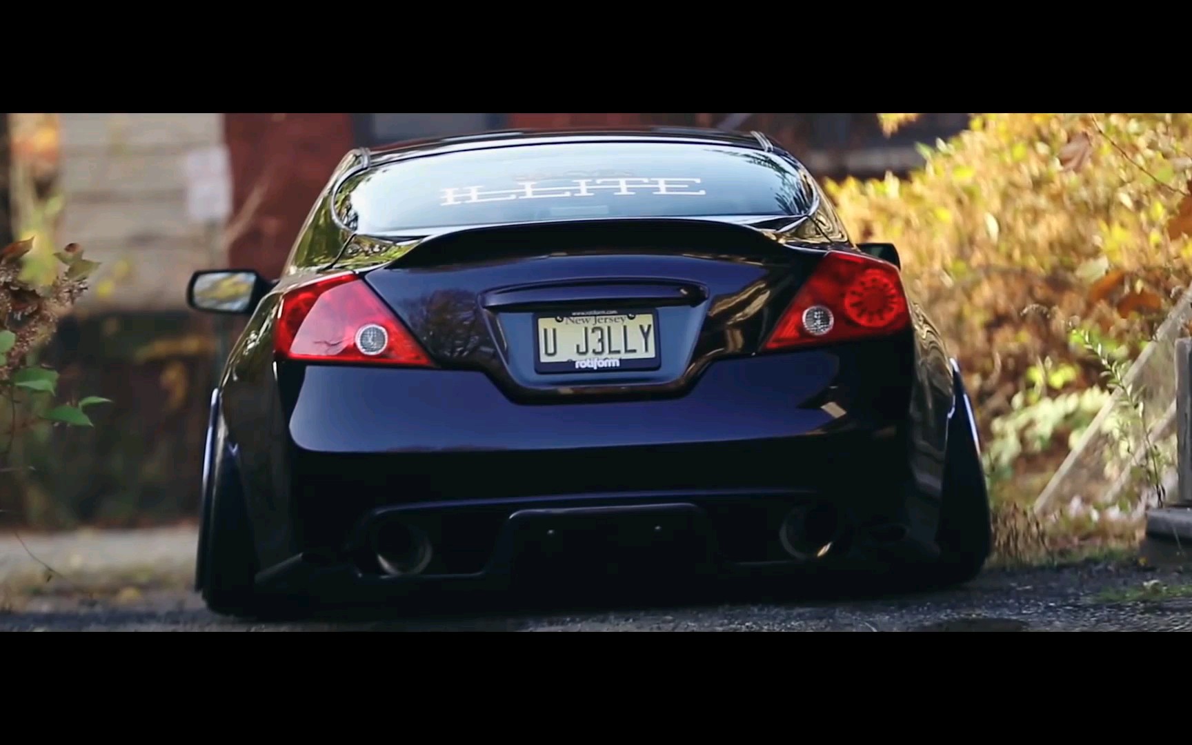 经典外八形态欣赏,这车着实令人着迷不已