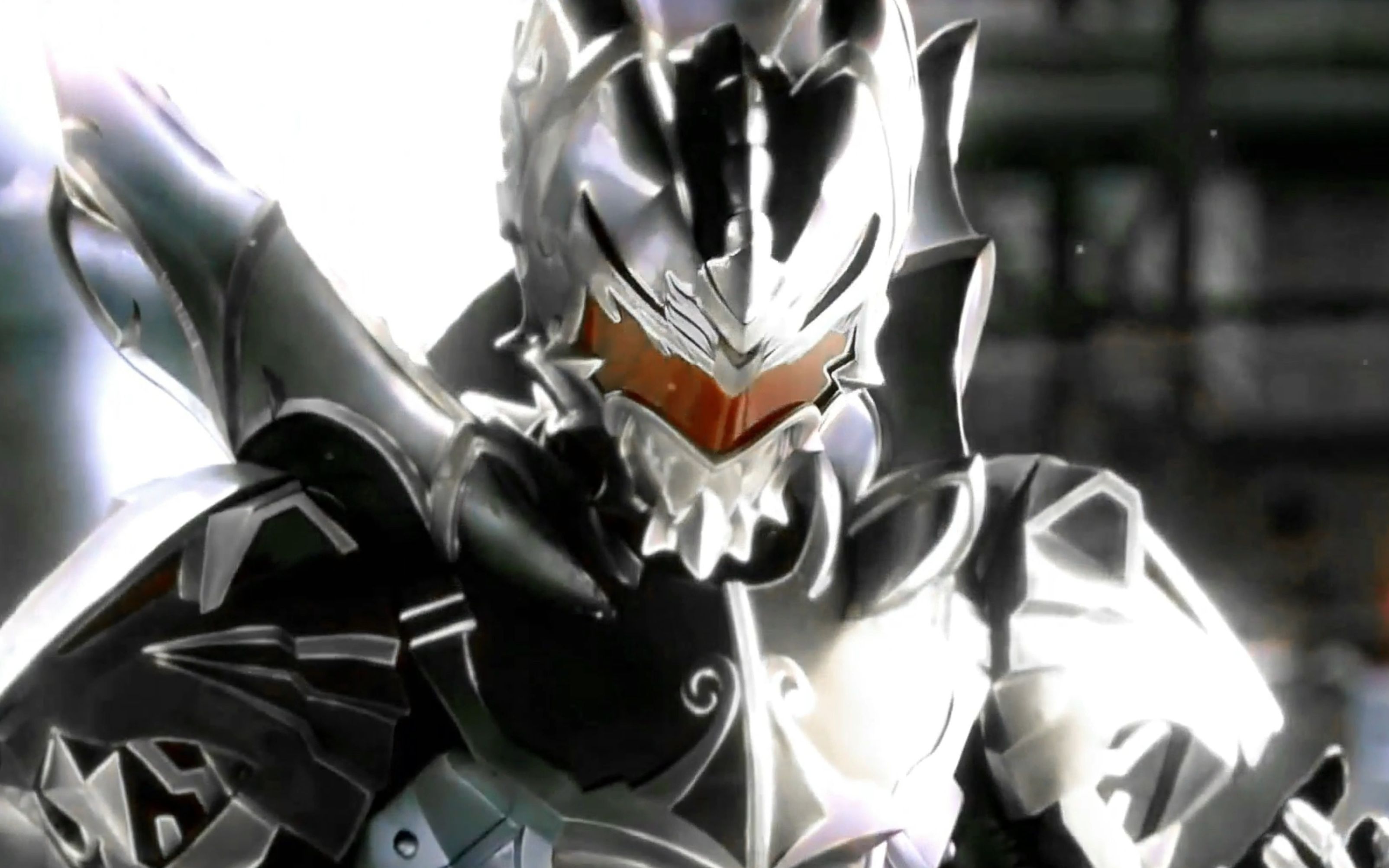 黑暗帝皇铠甲:我要把你做成标本