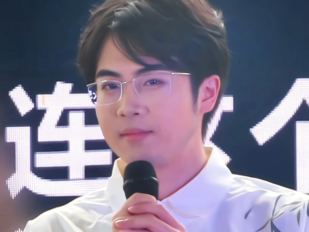 【杨天翔】大连这个城市有特别浓郁的亲切的海蛎子味儿