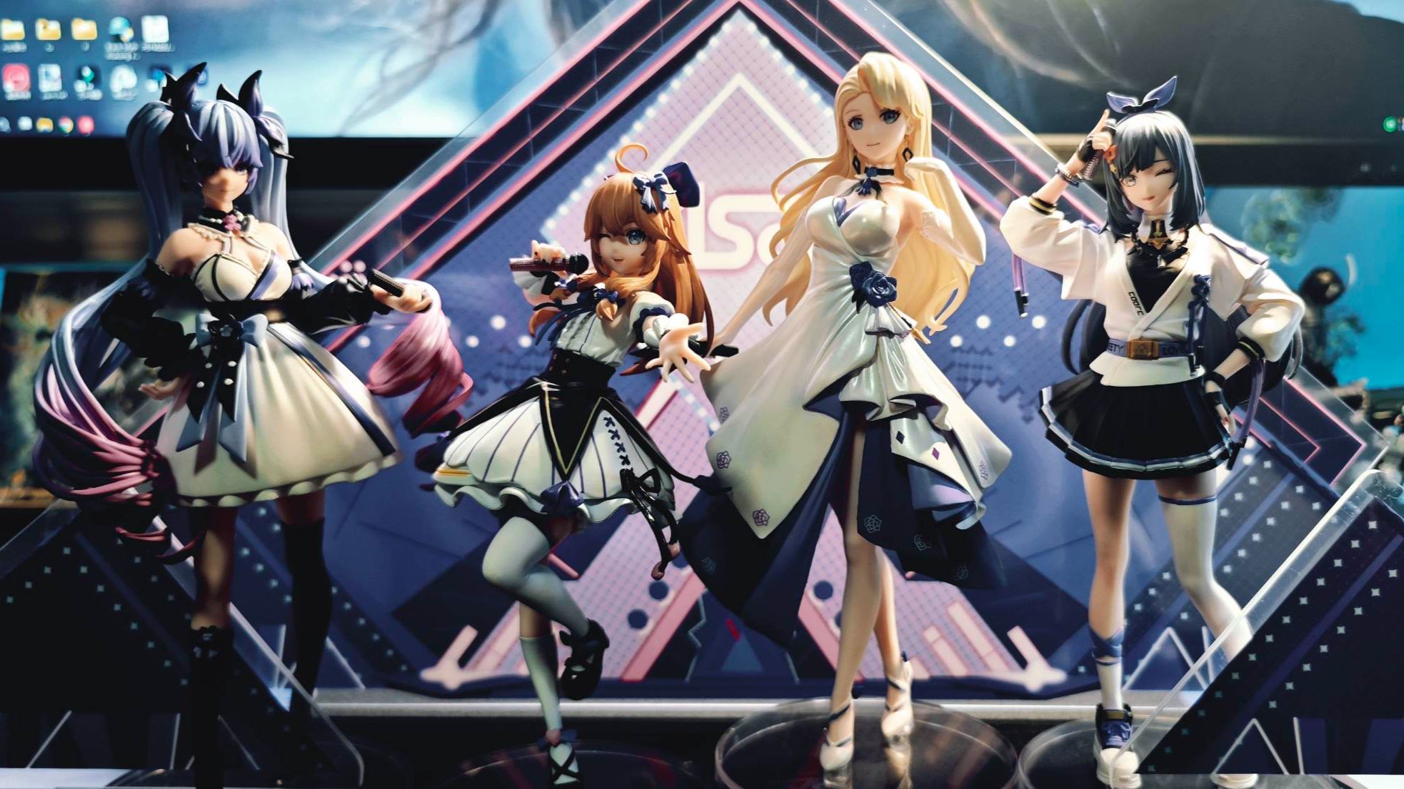 asoul手团服手办开箱,各方面的"出乎意料"