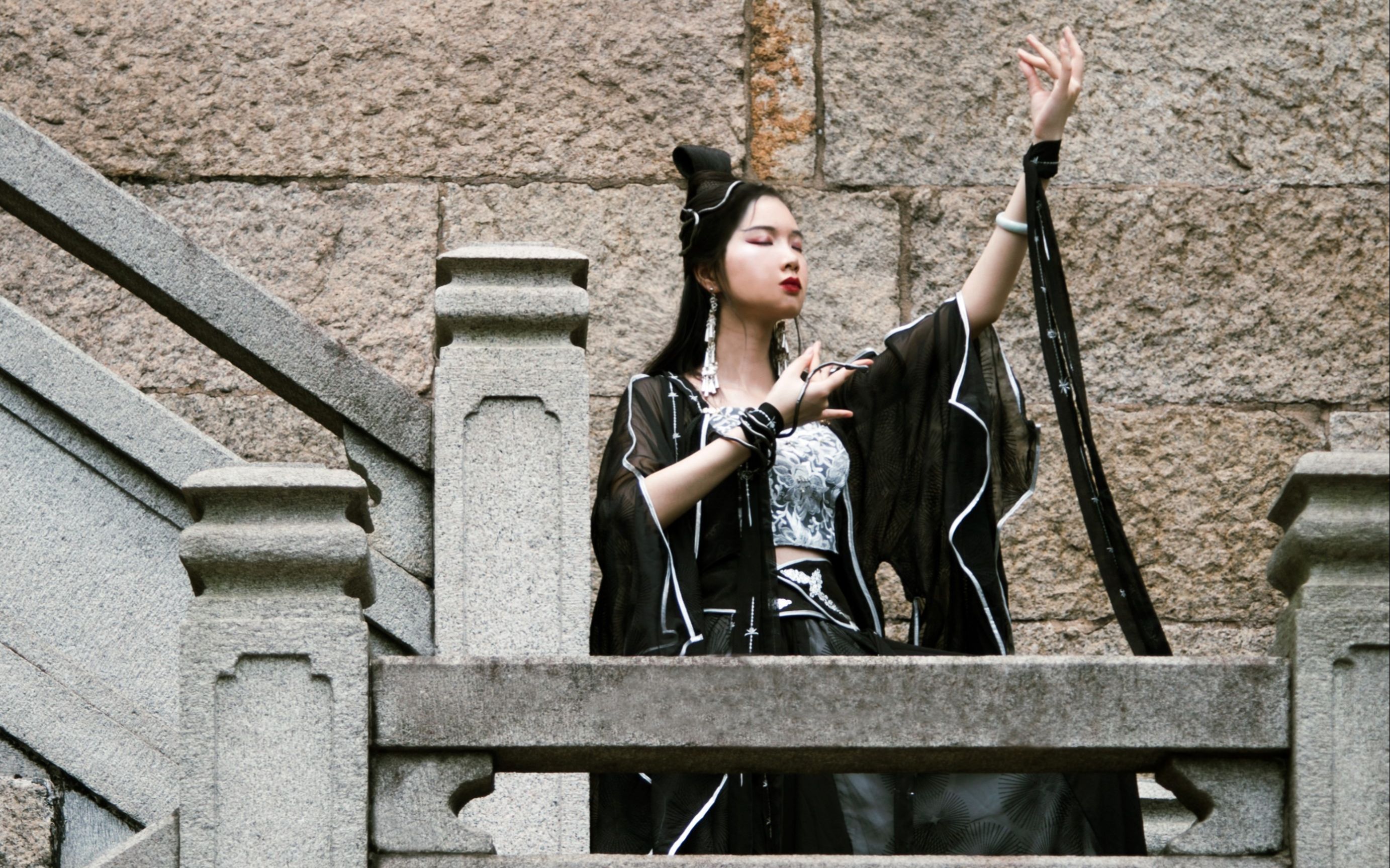 山海大荒雨师妾