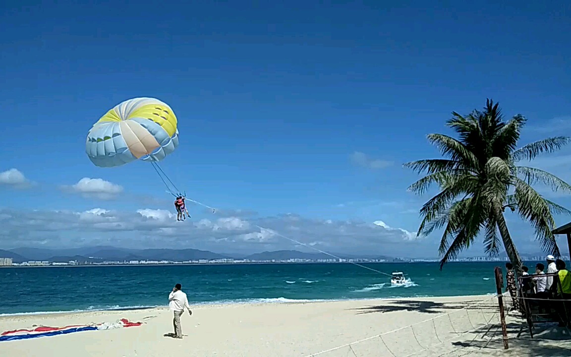 海南三亚西岛娱乐项目 拖拽伞