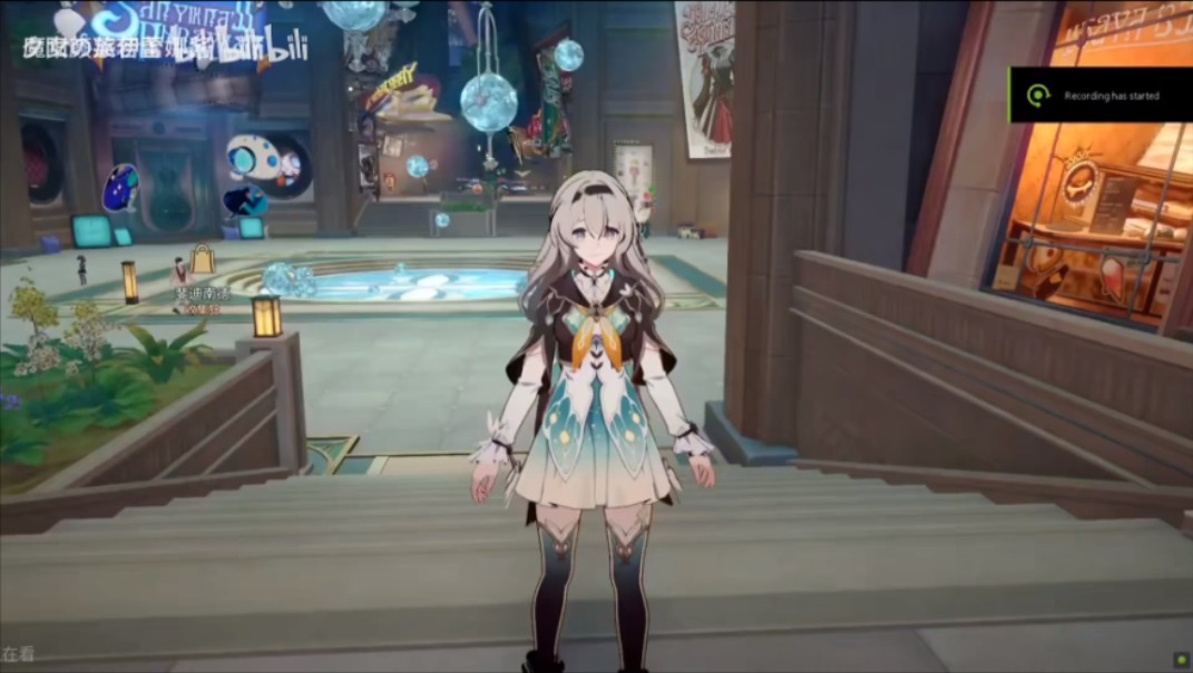 流萤实机演示 萨姆机甲形态