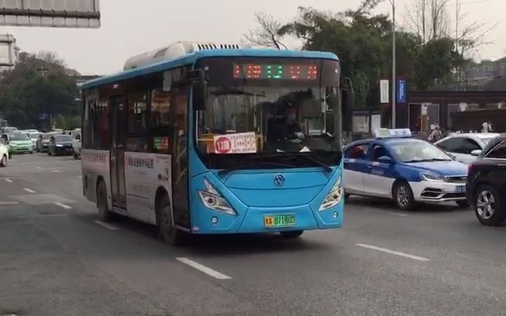 贵阳公交花溪公交13路公交车