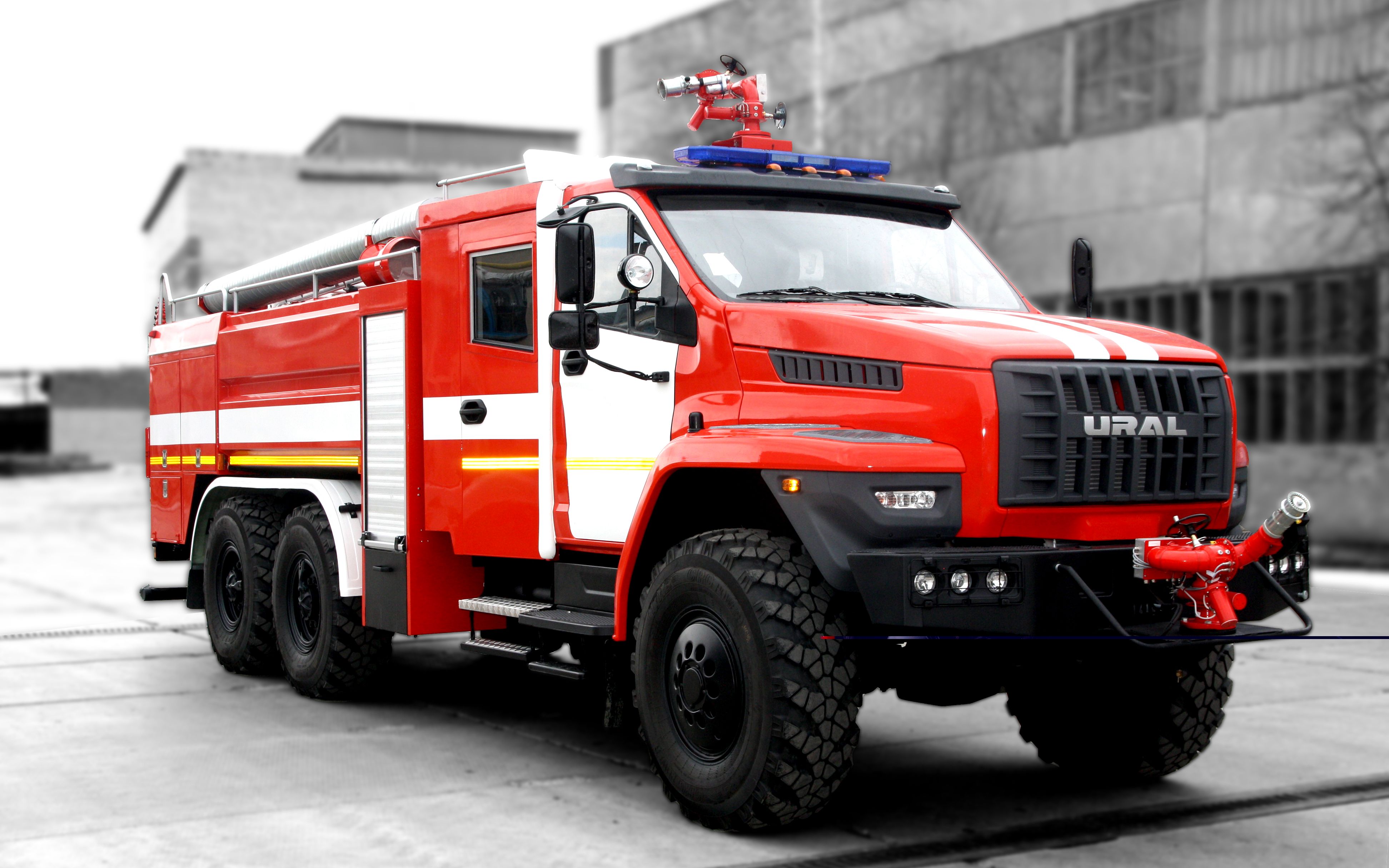 乌拉尔那些酷炫的车辆合集