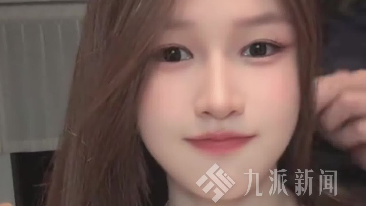 张伟丽又变成甜妹了，再晒妆后视频温婉动人，此前粉发造型反差拉满