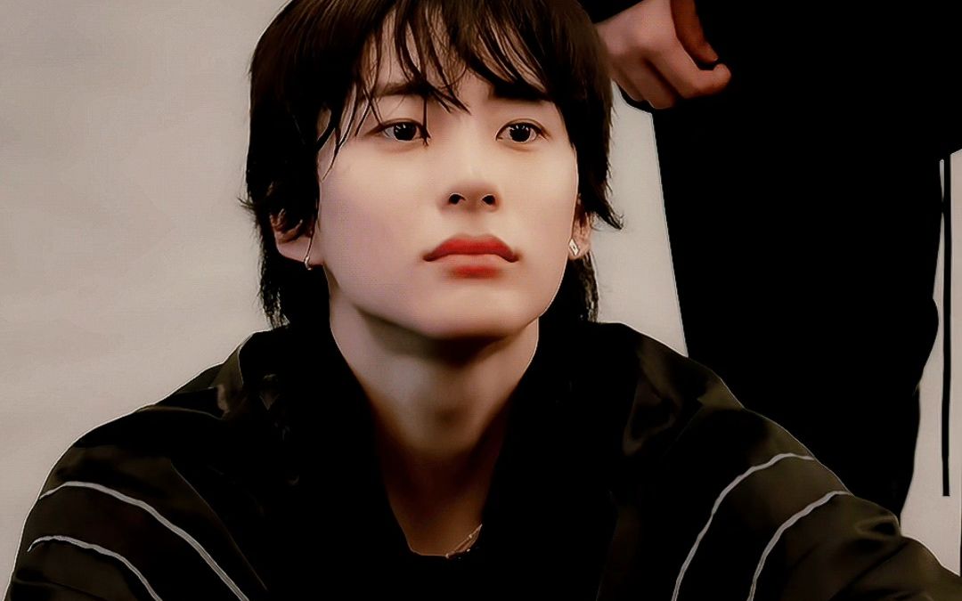 郑秀晶:我喜欢灿荣尼