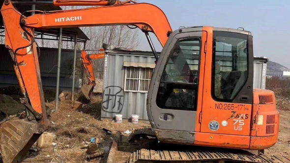 精品日立75-6挖掘机,车况性能完美,价格便宜.