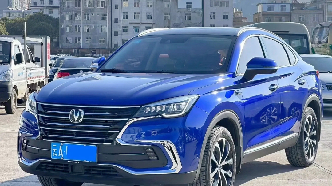 最新到店2019年7月上牌长安cs85. 行走的国产宝马x6 2.0t自动挡.