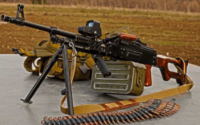 【开箱】pkm弹链箱模型开箱,造型展示