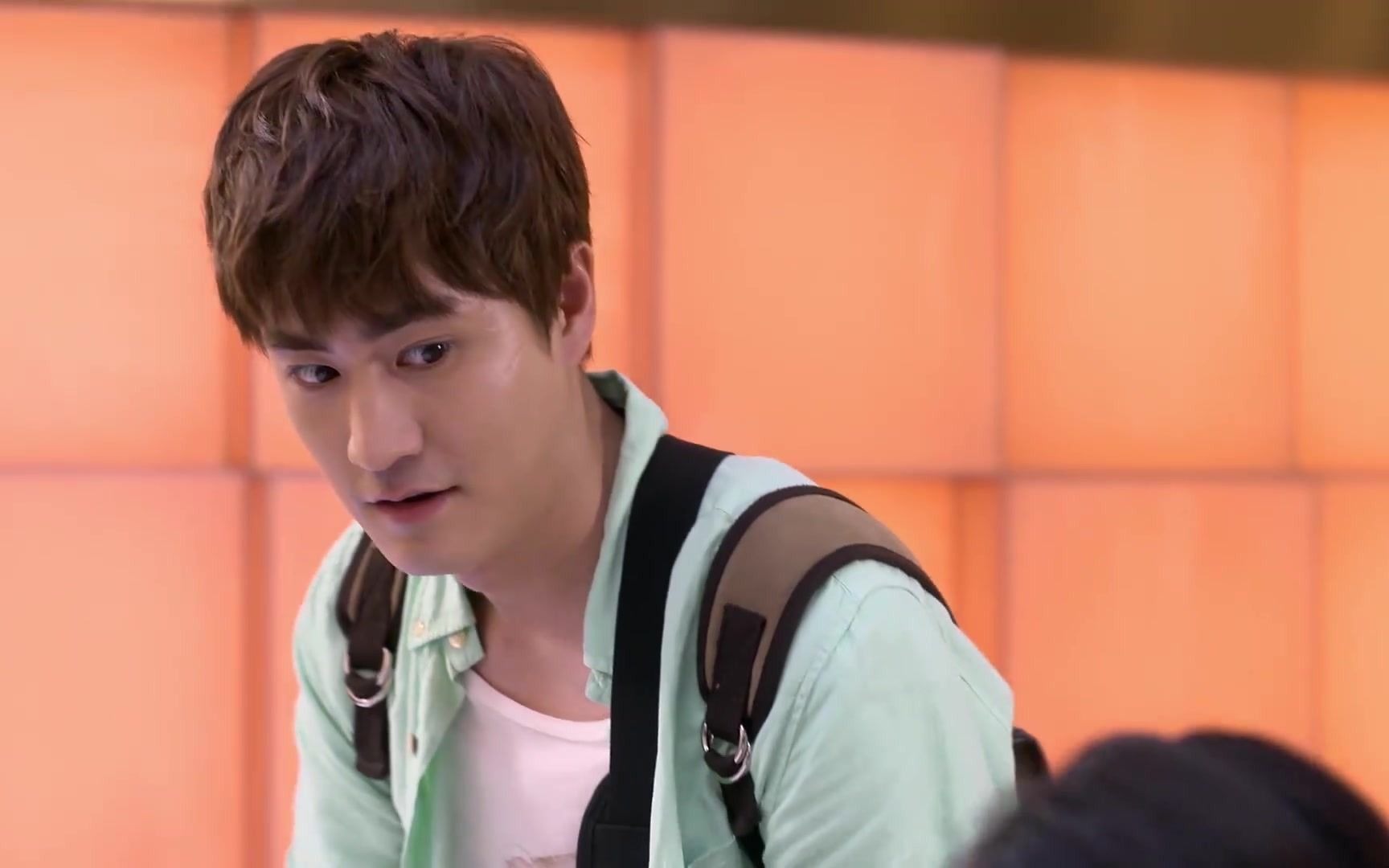 笙箫默:美女明星买项链,哪料遇到老仇人,竟被仇人骂艳俗!