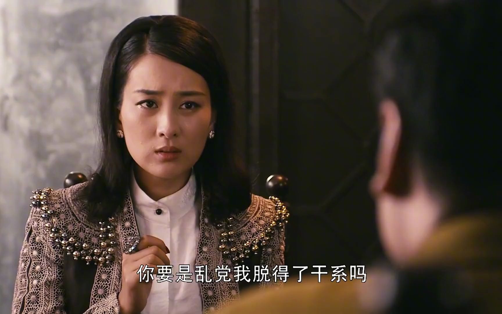 黄金大劫案:小三江和辛蔓要被处决,谁料司令部来电话让无罪释放