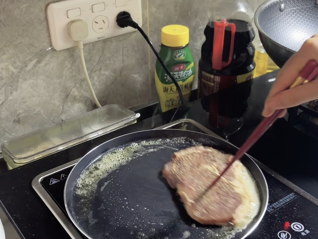 自己做饭虽然麻烦 但吃起来不烧心