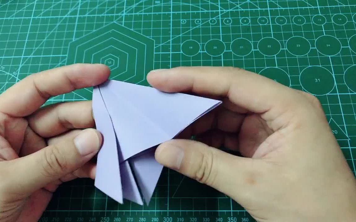 【变废为宝】晴天娃娃折纸,做法超简单,小朋友都学得会,手工折纸视频