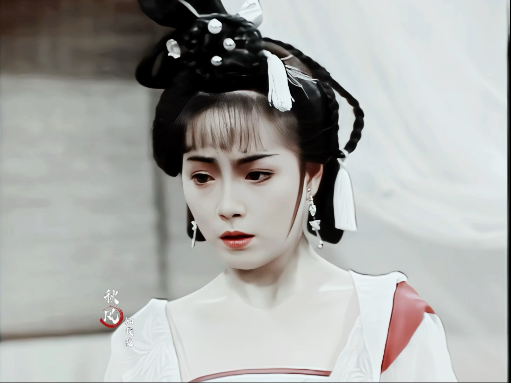 在认识周星驰之前,姐走的是玉女路线