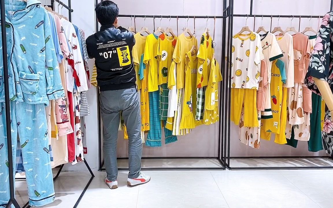 乐夏四季款家居服套装品牌折扣女装尾货走份批发实体直播拿货