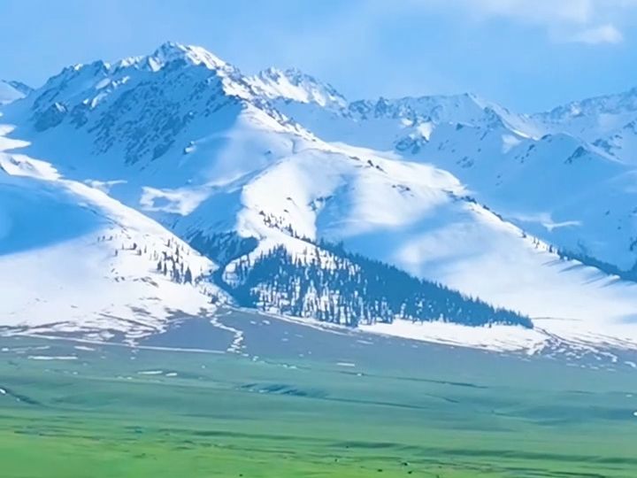 最美雪山草原风景图片图片