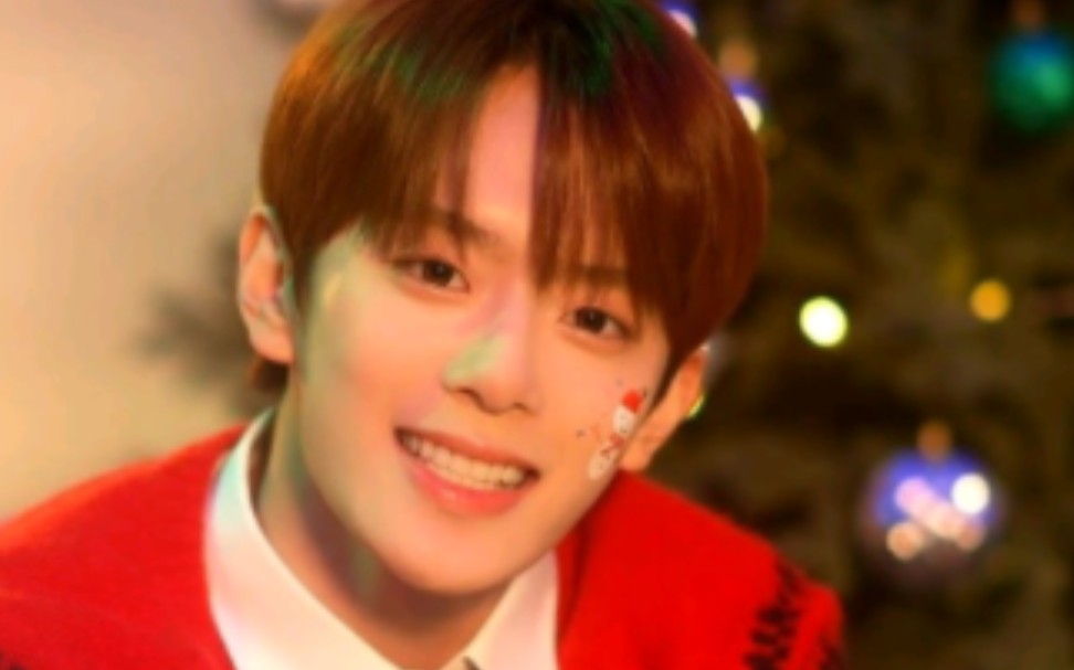 五代男团VERIVERY《Christmas Day》MV公开!哔哩哔哩bilibili