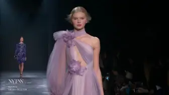 Video herunterladen: 【软绵绵的香芋色礼裙】【Marchesa】【高定大秀】直击2016年秋冬