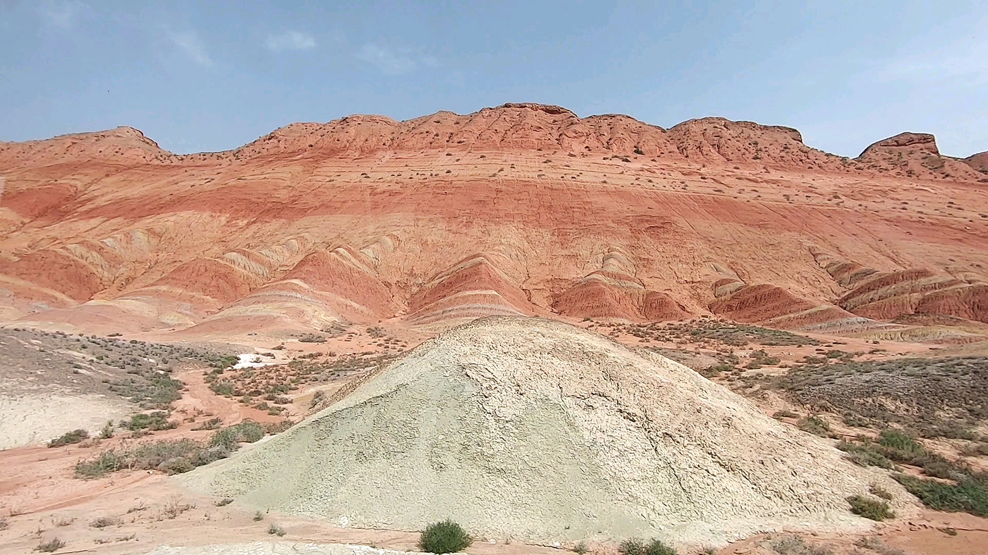 [图]游览七彩丹霞景区