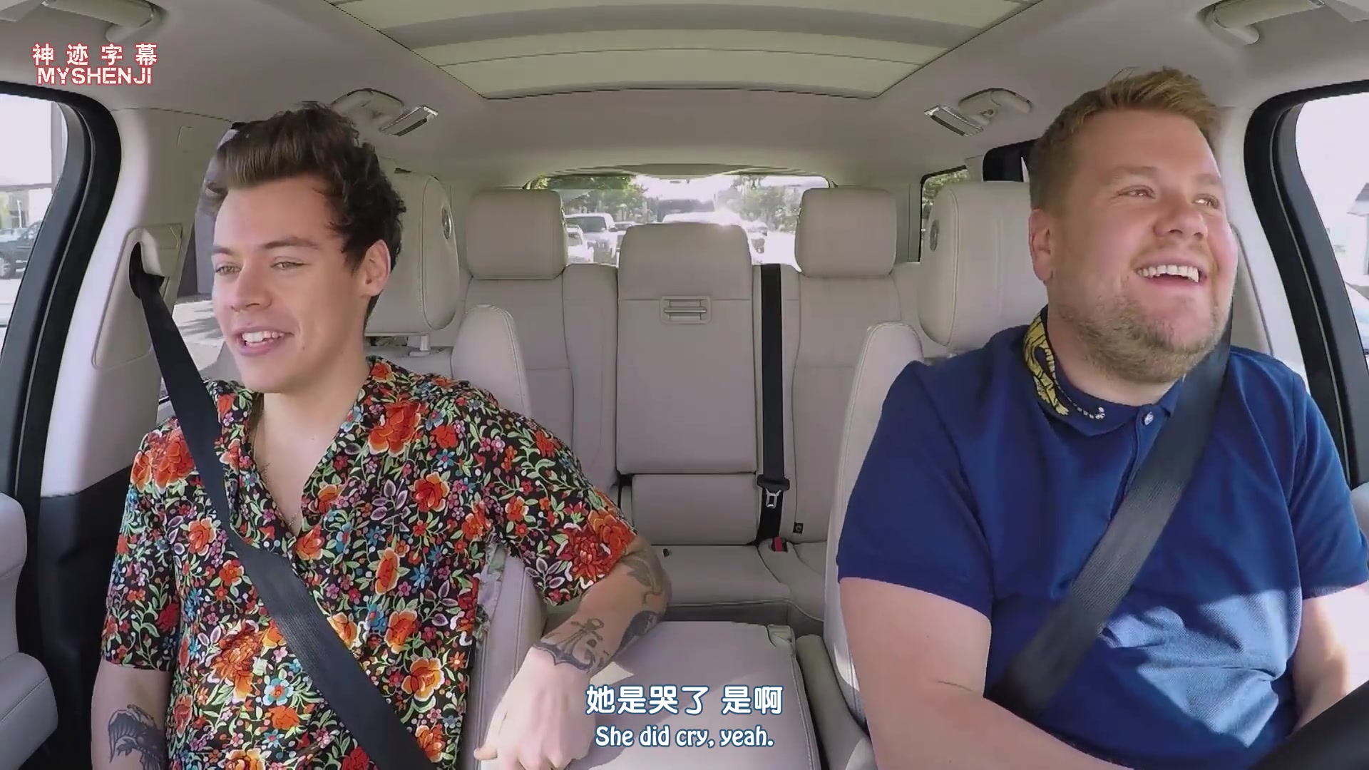 [图]【柯登拼车秀：Harry Styles】 主持人帮你探讨哈卷style，从头到尾就一个字：酷！@神迹字幕