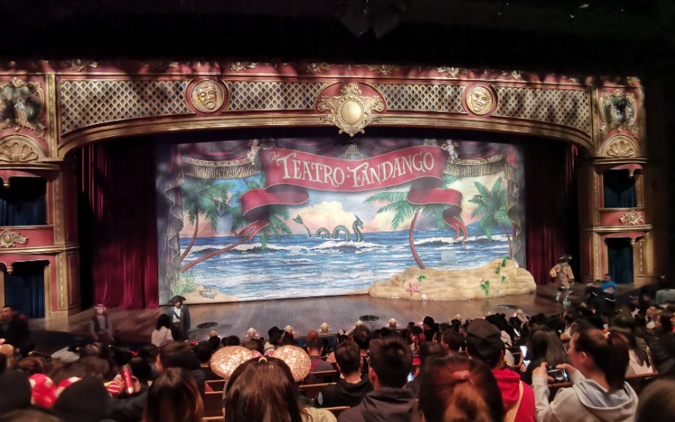 加勒比海盗舞台剧上海迪士尼