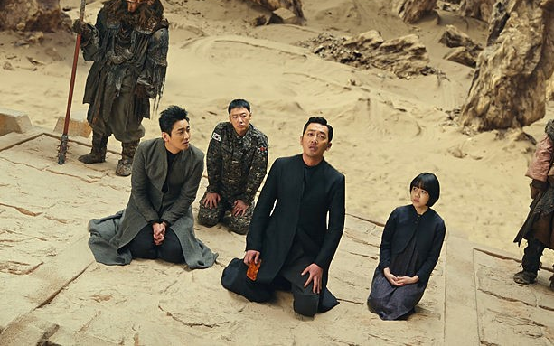 com  5分钟38秒电影与神同行1:罪与罚解说