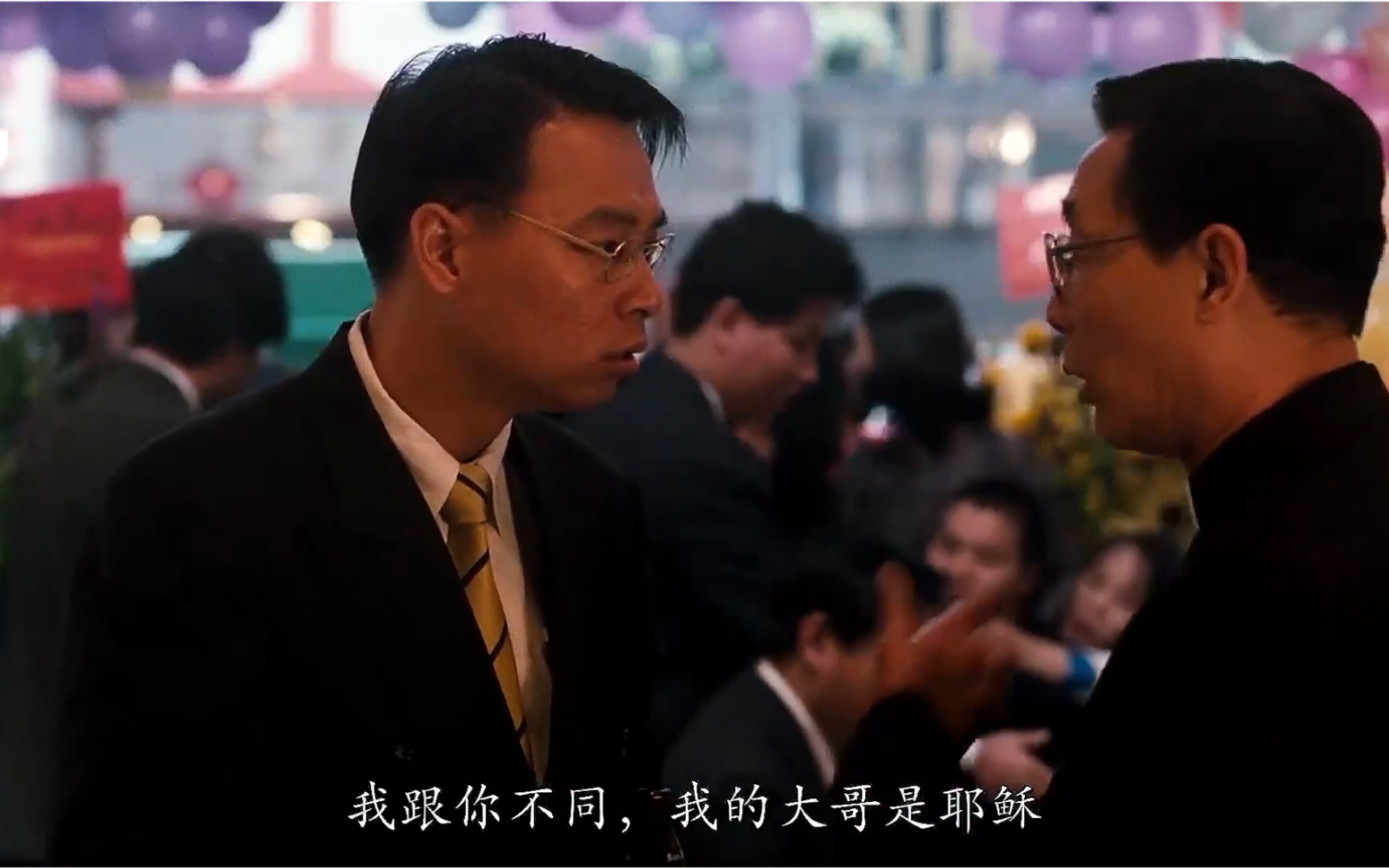 重炮牧师:我跟你不同,我大佬是耶稣!