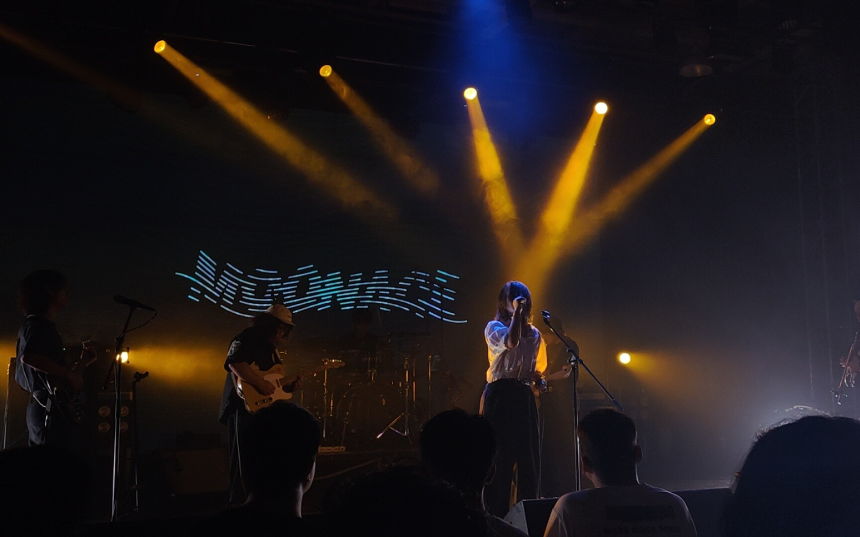 moonage 20220917 济南巡演《半山》