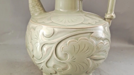 宋代耀州窑刻花凤首壶