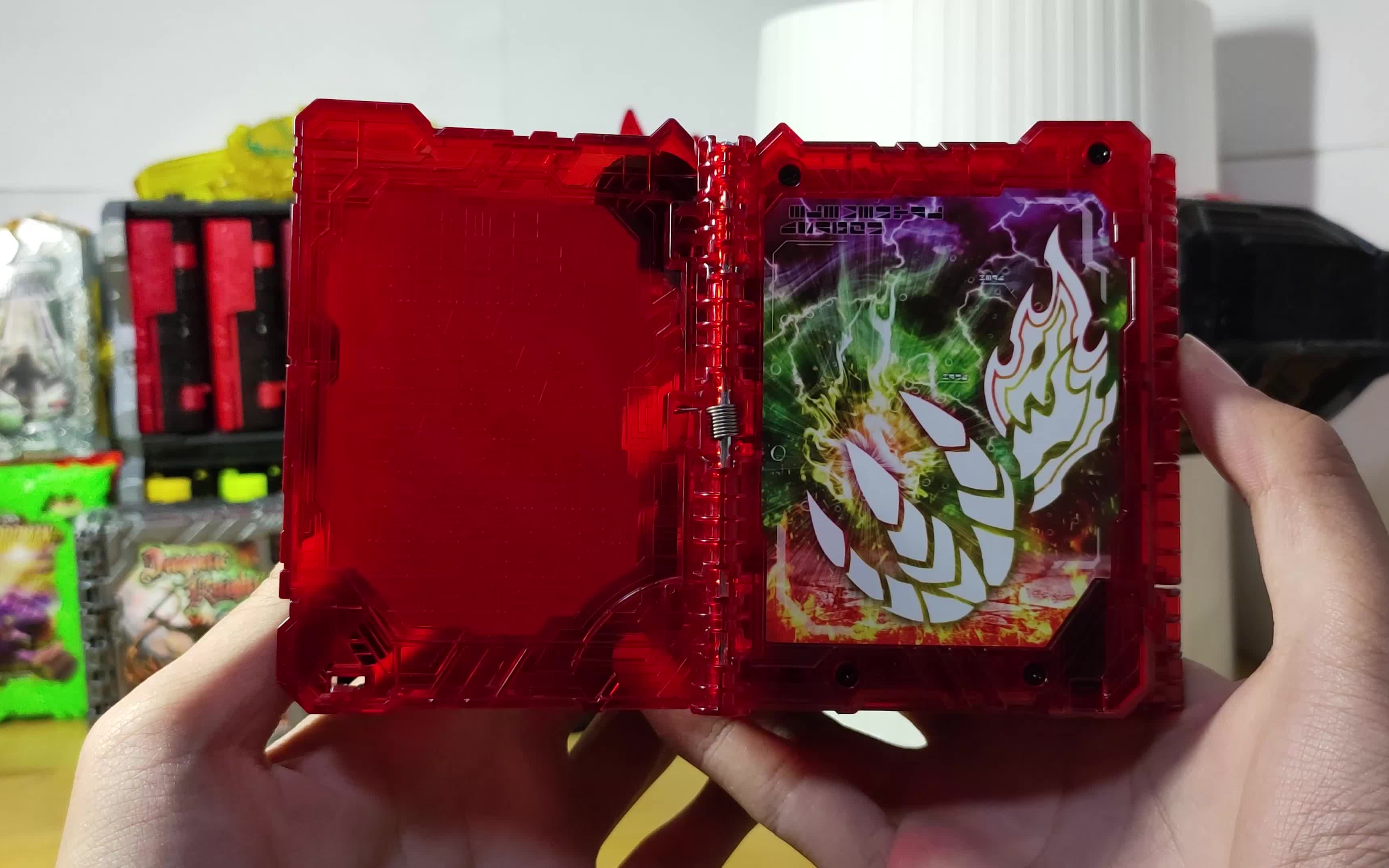 我可能是最晚拿到预定的人【假面骑士圣刃】元素之龙奇幻驱动书