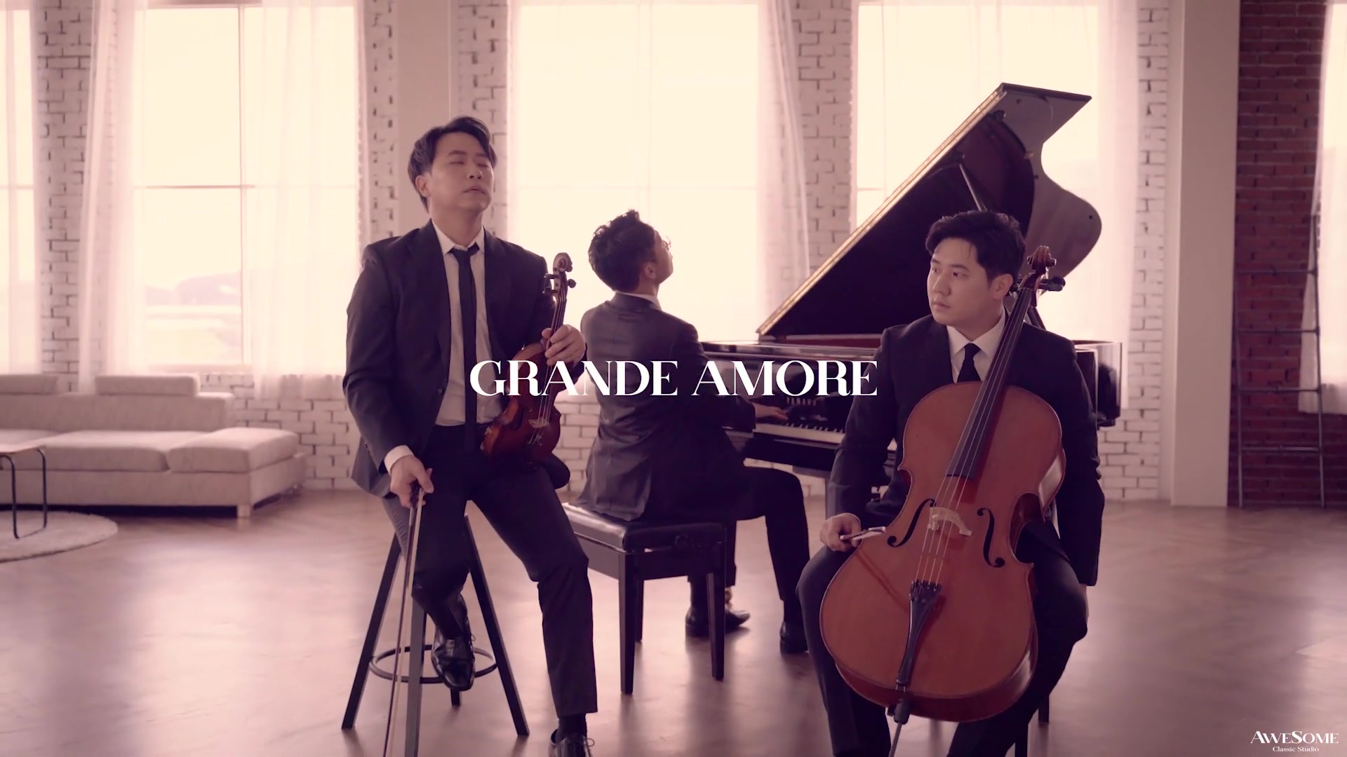 [图]Grande Amore 小提琴 大提琴 钢琴 by LAYERS