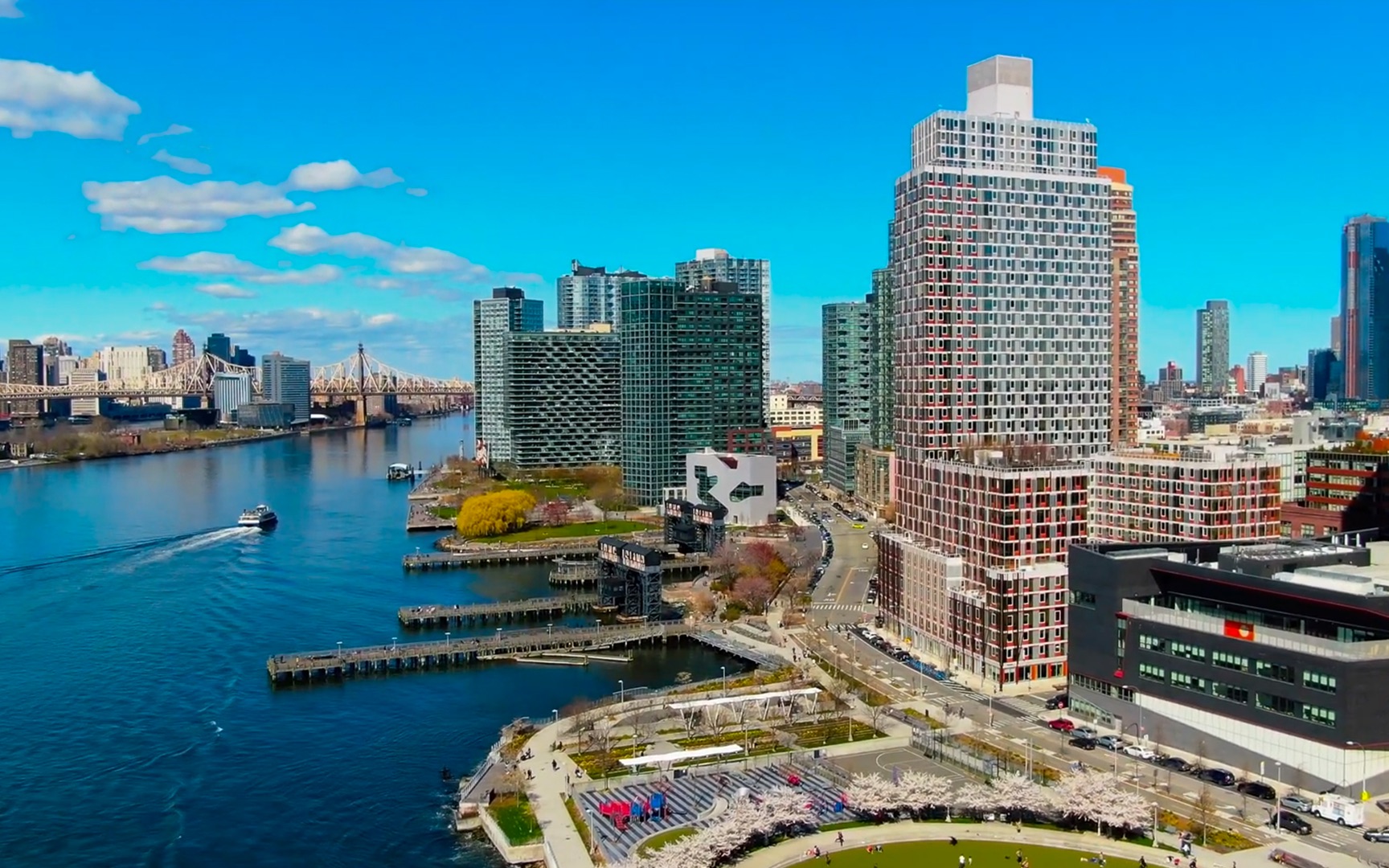 纽约皇后区与曼哈顿隔东河相望9694