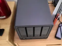 Video herunterladen: 绿联nas史诗级翻车dxp4800plus