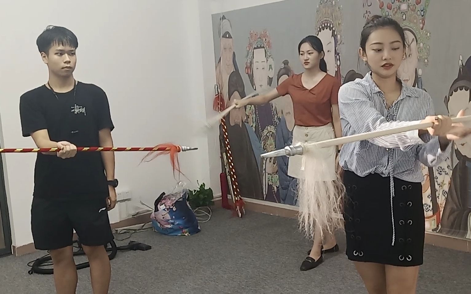 一起来耍花枪~ 京剧花枪教学_哔哩哔哩_bilibili