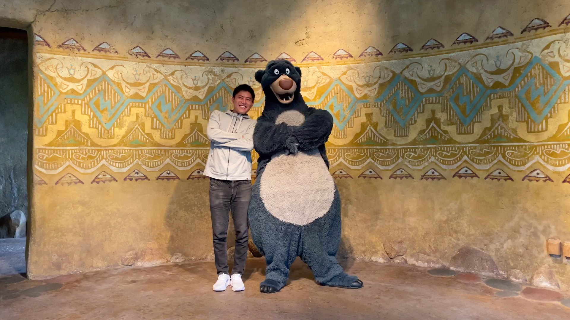 上海迪士尼与《森林王子》巴鲁的见面2019.10.19_哔哩哔哩_bilibili