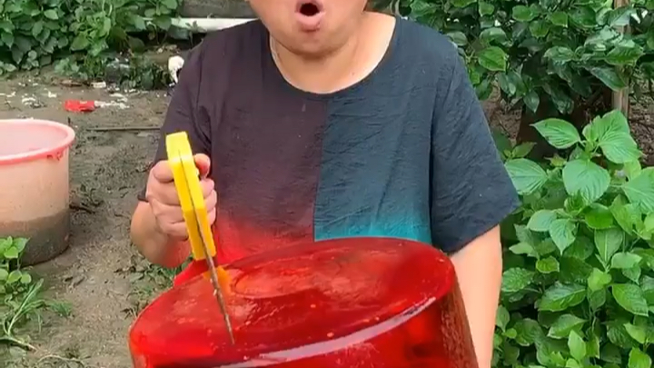 爱砸冰的周妈妈_哔哩哔哩 (゜-゜)つロ 干杯~-bilibili