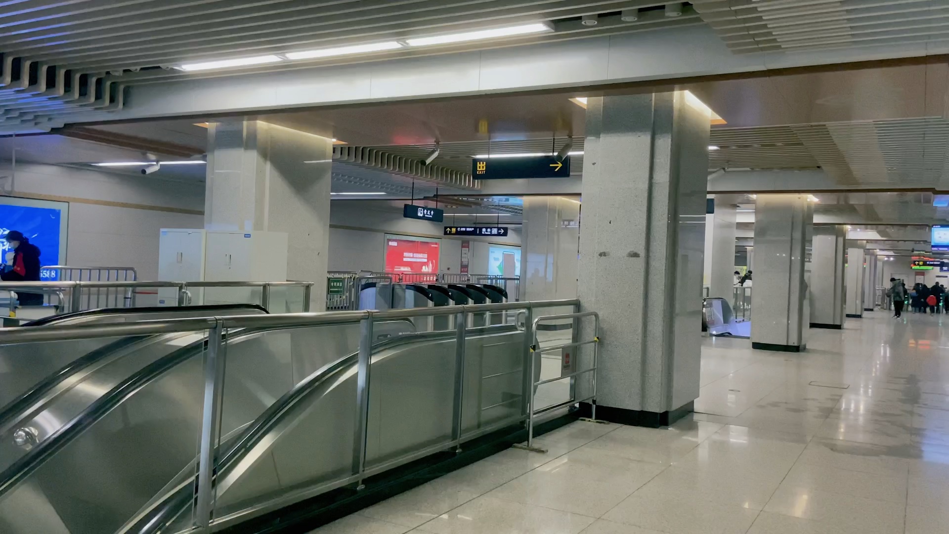 西安地铁青龙寺实拍